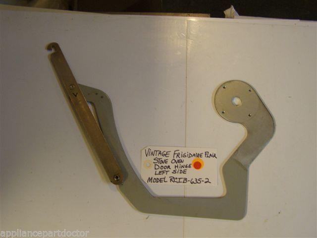 Model RCIB-635-2 Vintage Frigidaire Flair Stove Oven Door Hinge Left Side USED Model RCIB-635-2 Vintage Frigidaire Flair Stove Oven Door Hinge Left Side USED